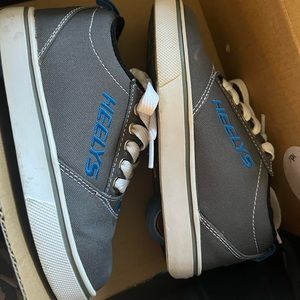 Heelys shoes kids
